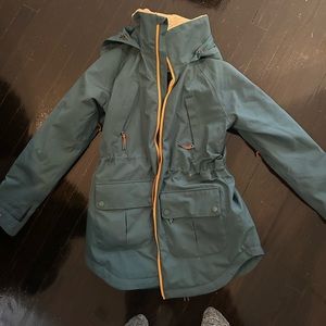 BURTON WOMEN’S SKI JACKET